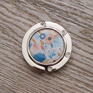 NEW Chic Silver Floral Purse Hook